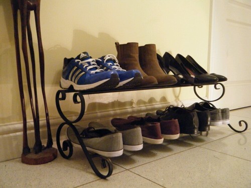 Wrought iron shoe rack - ,,